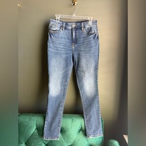 Time and Tru Women's Light Blue Skinny Jeans